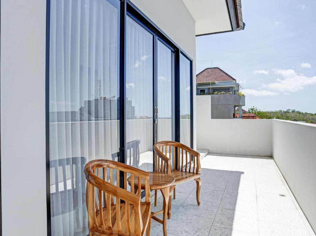 Oyo 90521 Rumah Ibu Jimbaran  Exterior photo
